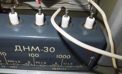 dnm30_1