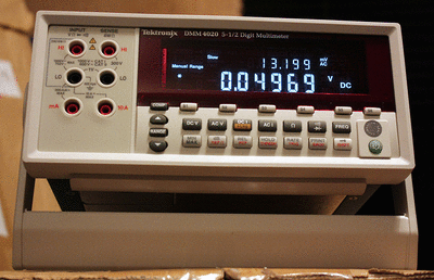 Tektronix-DMM4020-Front---Fluke-8808a