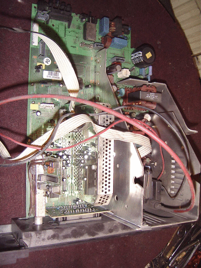 Lifetec_LT7079(Schneider)_ch_TV17_1