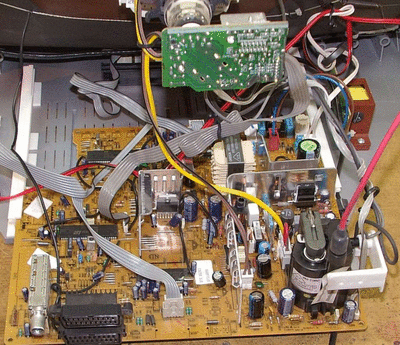 TV70521_Cinex_PT90_chassis