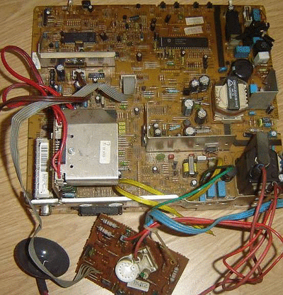 vestel_11AK10_stereo_CTV551sve2